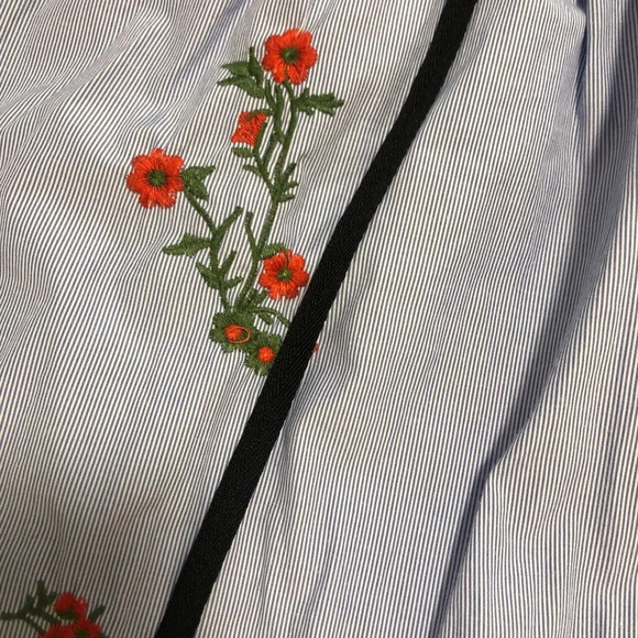 3/$25 ❥ Floral Embroidered Sleeveless Mini Summer Dress Pockets Blue Small - Picture 11 of 11